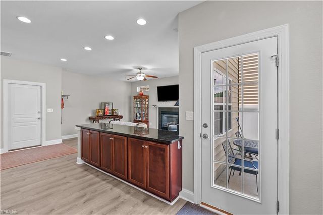 1516 Drumheller DR, Virginia Beach, VA 23464