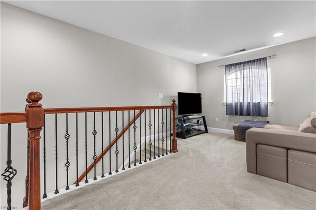 1516 Drumheller DR, Virginia Beach, VA 23464