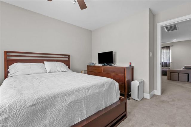 1516 Drumheller DR, Virginia Beach, VA 23464