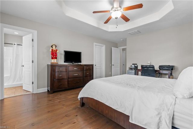 1516 Drumheller DR, Virginia Beach, VA 23464