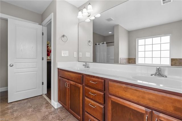 1516 Drumheller DR, Virginia Beach, VA 23464