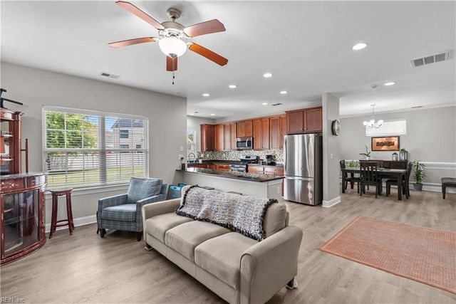 1516 Drumheller DR, Virginia Beach, VA 23464