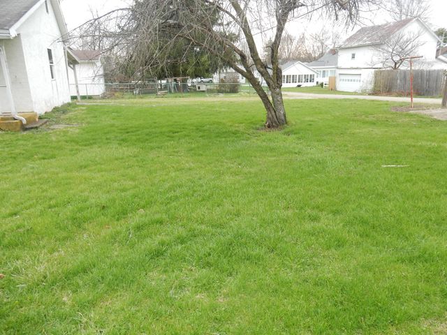 130 W Main Street, Centerburg, OH 43011