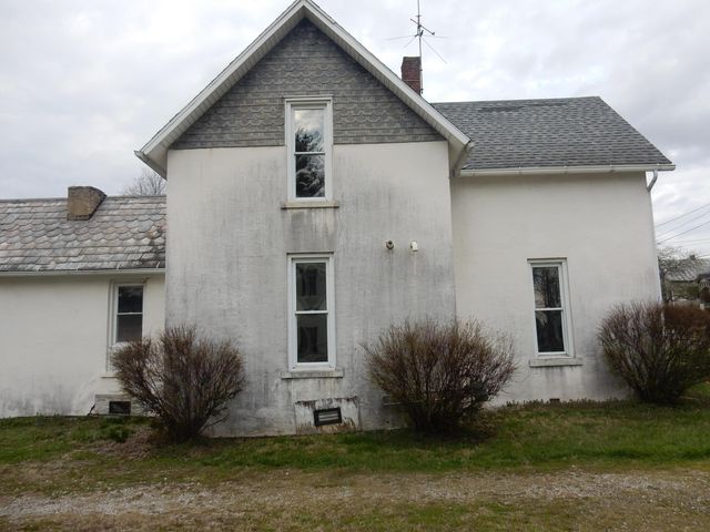 130 W Main Street, Centerburg, OH 43011