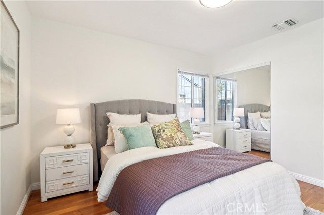 1735 N Lima Street, Burbank, CA 91505