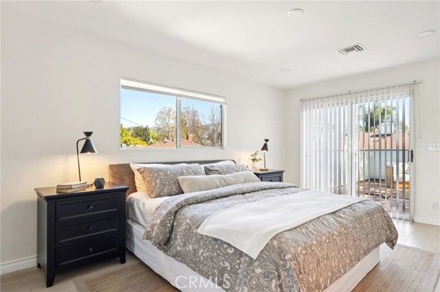 1735 N Lima Street, Burbank, CA 91505