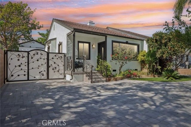 1735 N Lima Street, Burbank, CA 91505