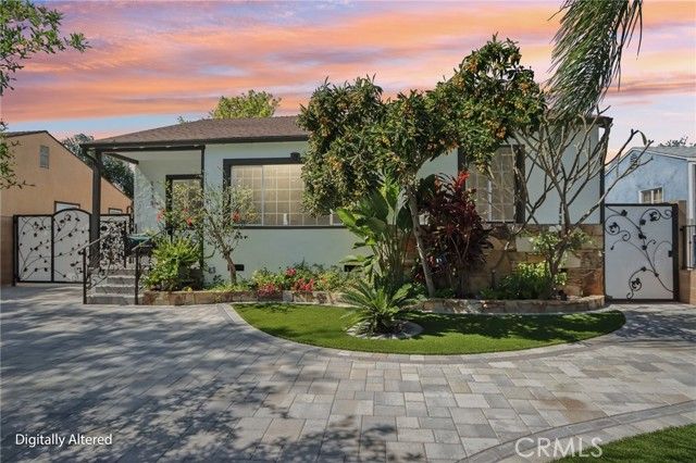 1735 N Lima Street, Burbank, CA 91505