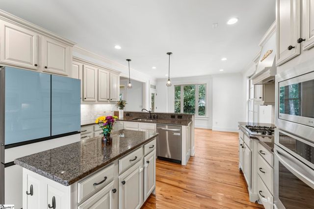 18 Candleston Place, Simpsonville, SC 29681