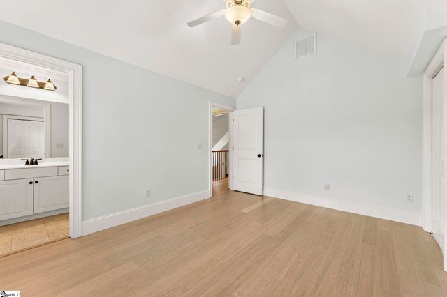 18 Candleston Place, Simpsonville, SC 29681