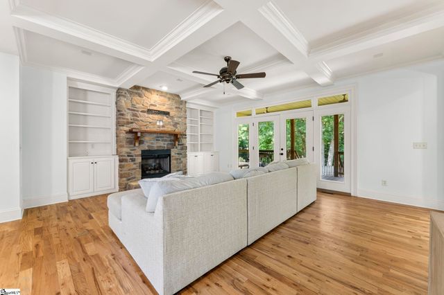 18 Candleston Place, Simpsonville, SC 29681