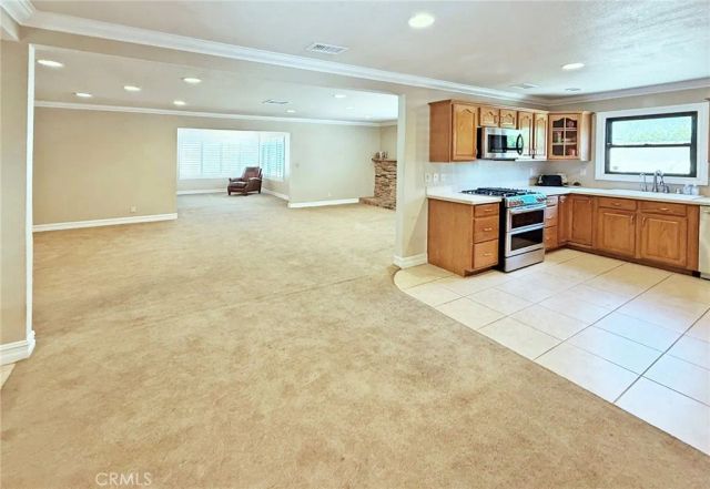 6041 Santa Barbara Avenue, Garden Grove, CA 92845