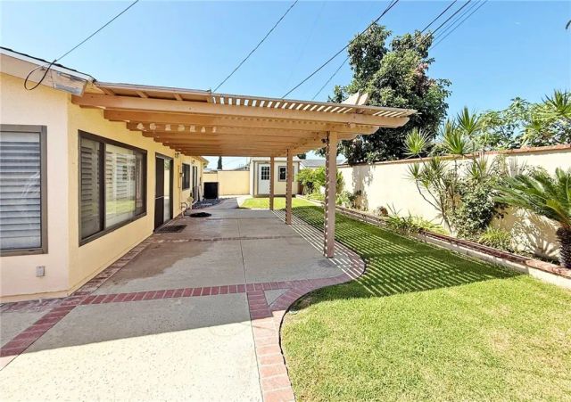 6041 Santa Barbara Avenue, Garden Grove, CA 92845