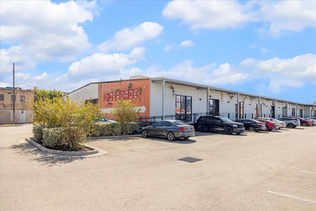 1811 Mills Street, Houston, TX 77026