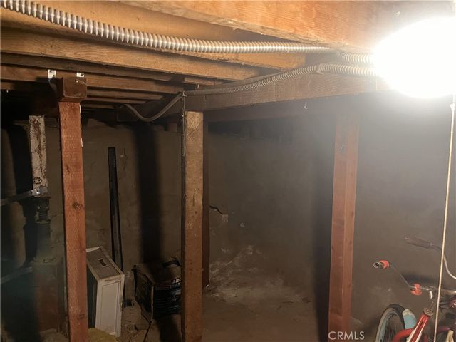 15565 4th, Victorville, CA 92395