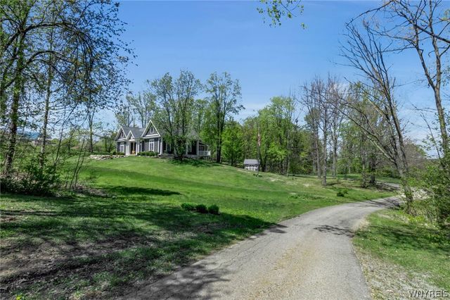 4492 Haag Road, Eden, NY 14057