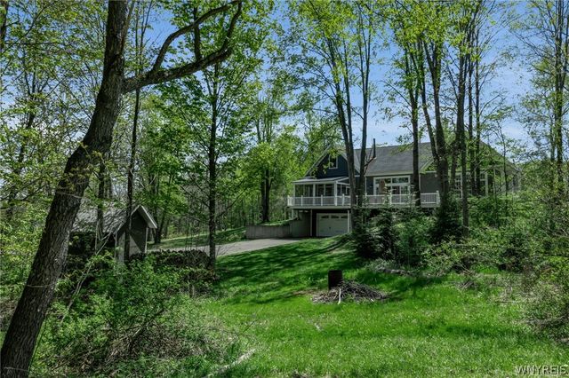 4492 Haag Road, Eden, NY 14057