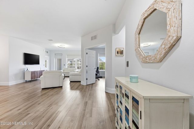 13364 BEACH Boulevard 529, Jacksonville, FL 32224