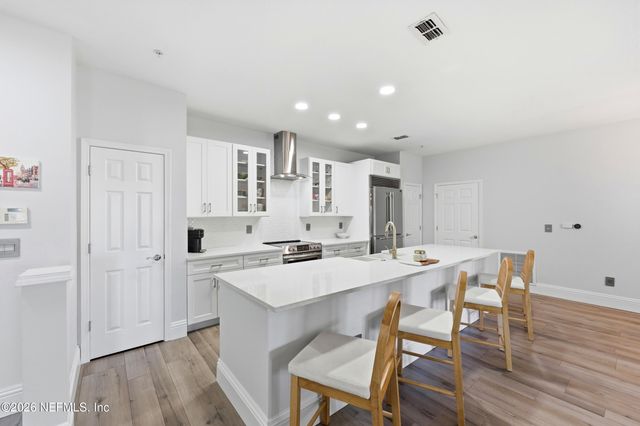 13364 BEACH Boulevard 529, Jacksonville, FL 32224