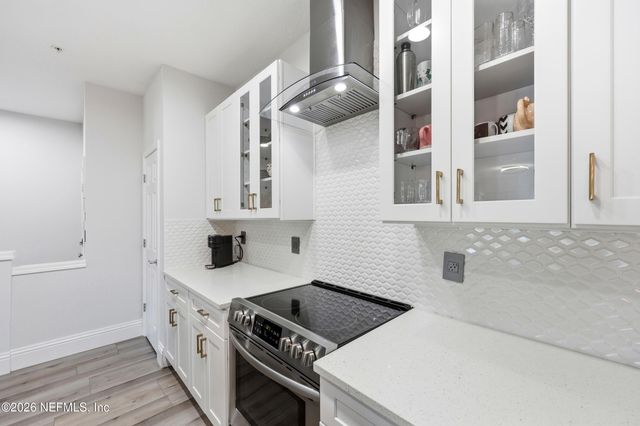 13364 BEACH Boulevard 529, Jacksonville, FL 32224