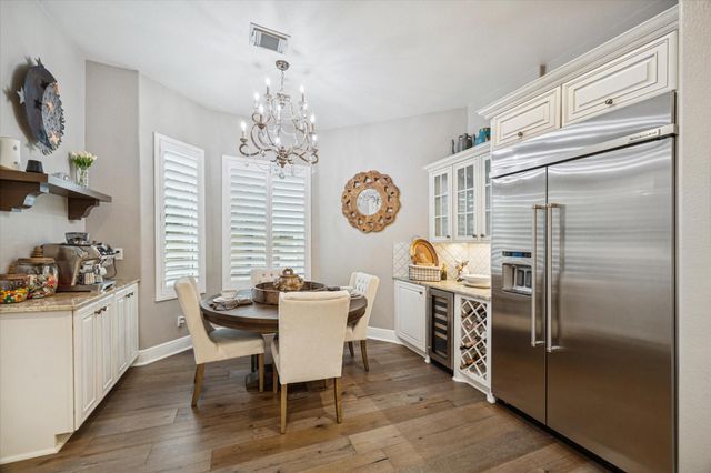 2831 N Cotswold Manor Drive, Houston, TX 77339