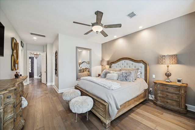 2831 N Cotswold Manor Drive, Houston, TX 77339