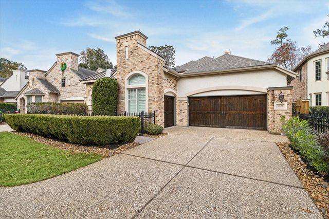 2831 N Cotswold Manor Drive, Houston, TX 77339
