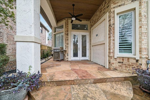 2831 N Cotswold Manor Drive, Houston, TX 77339