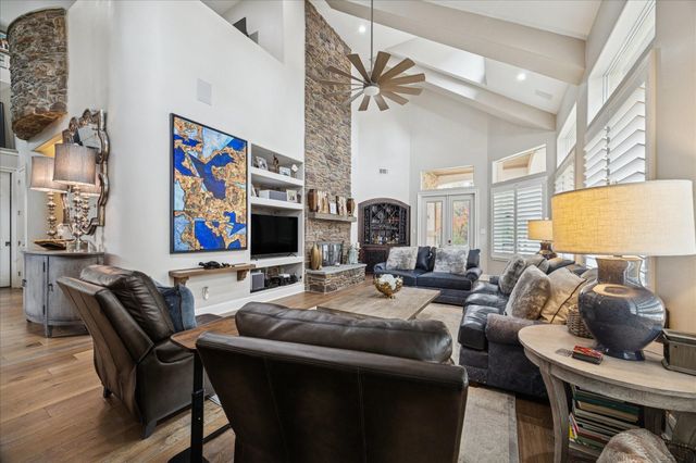 2831 N Cotswold Manor Drive, Houston, TX 77339