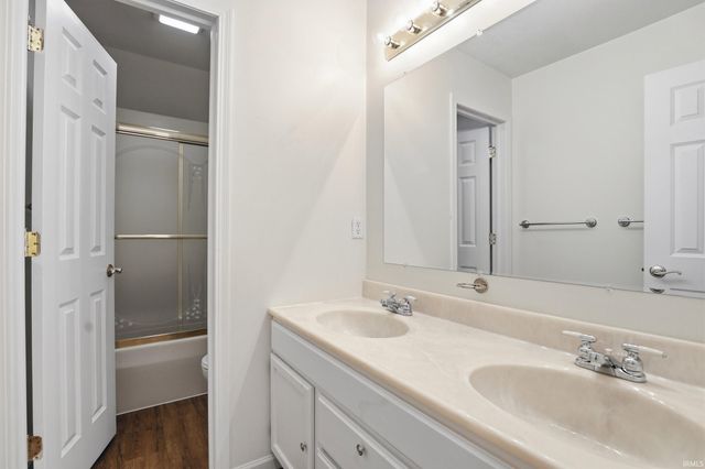 1435 Walnut Street, Garrett, IN 46738
