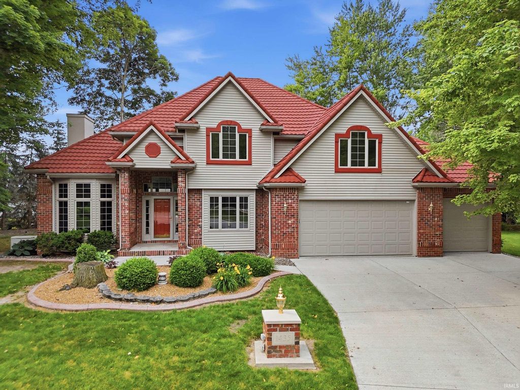1435 Walnut Street, Garrett, IN 46738