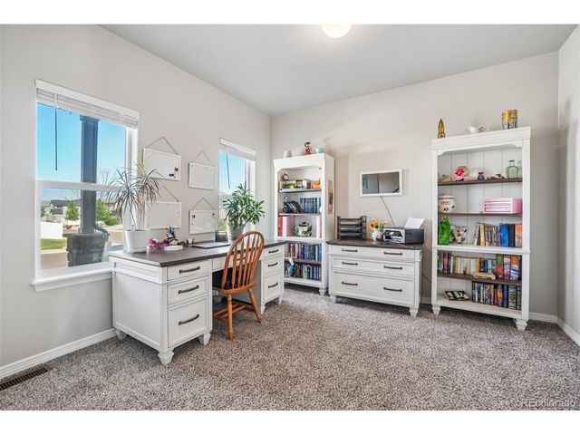 4988 Priors Dr, Windsor, CO 80550