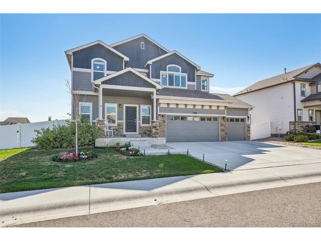 4988 Priors Dr, Windsor, CO 80550