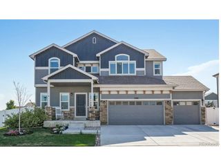 4988 Priors Dr, Windsor, CO 80550