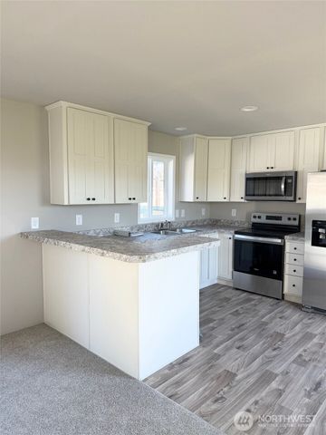 2009 Lewis River Road #1, Woodland, WA 98674