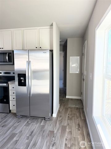 2009 Lewis River Road #1, Woodland, WA 98674