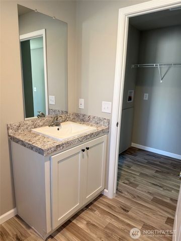 2009 Lewis River Road #1, Woodland, WA 98674