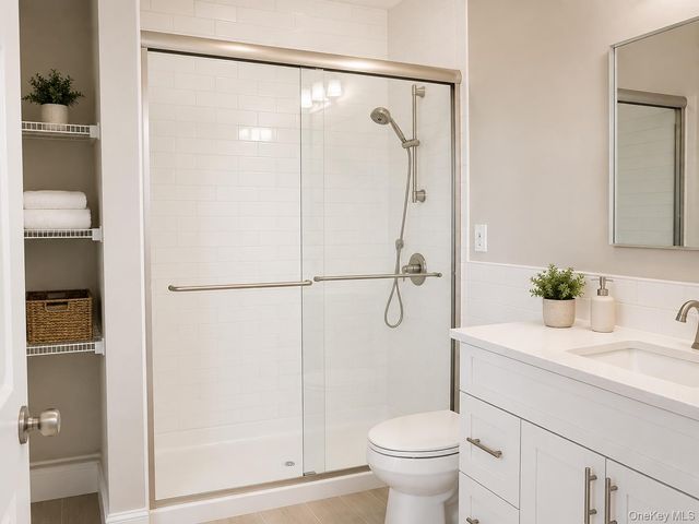 515 Jackson Avenue Gail Grace North, Lindenhurst, NY 11757