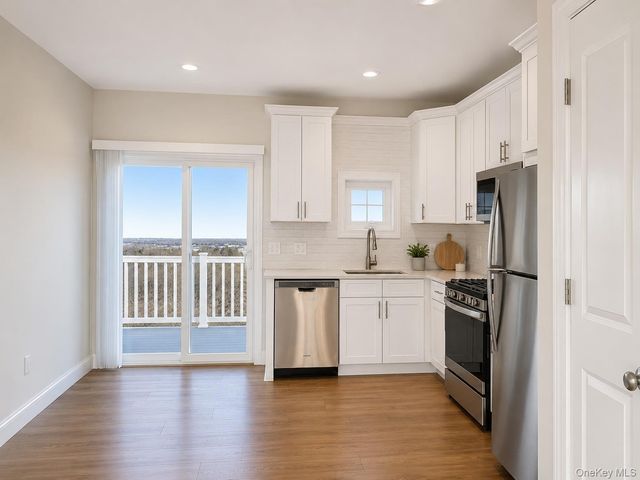515 Jackson Avenue Gail Grace North, Lindenhurst, NY 11757