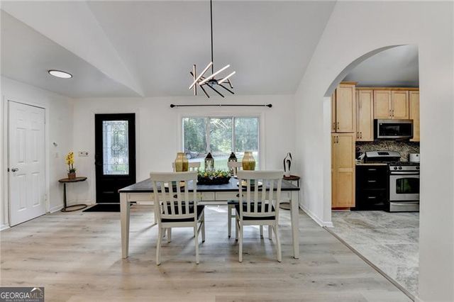 340 River Knoll Drive, Atlanta, GA 30328