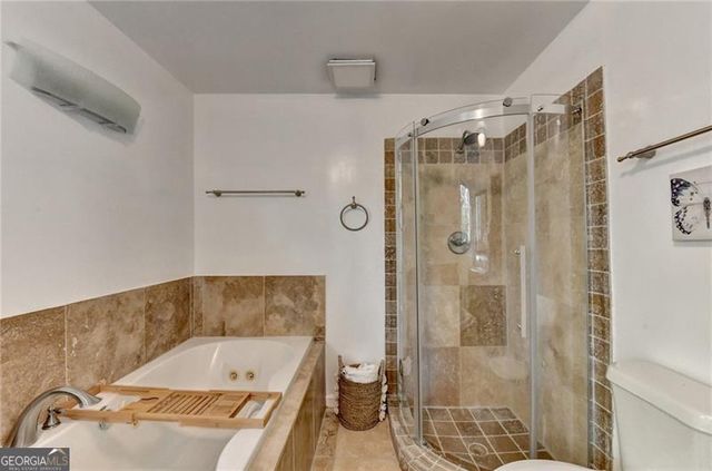 340 River Knoll Drive, Atlanta, GA 30328