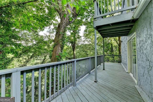 340 River Knoll Drive, Atlanta, GA 30328