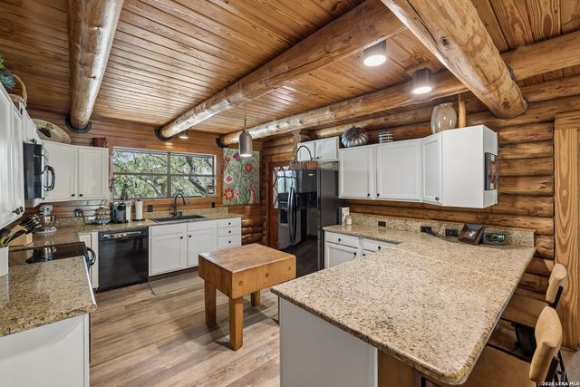 28155 BOERNE STAGE RD, Boerne, TX 78006