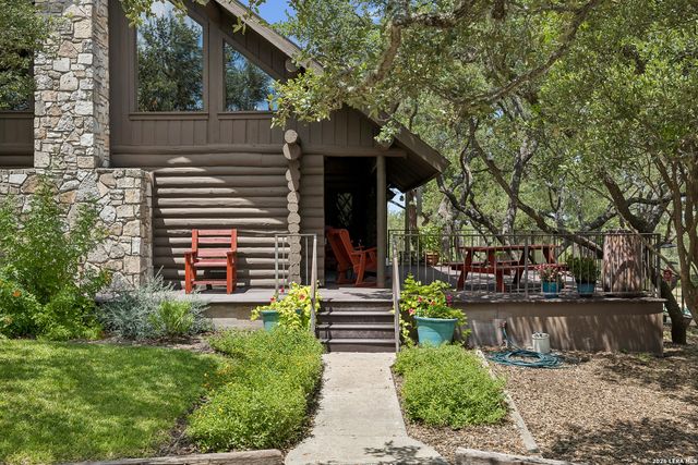 28155 BOERNE STAGE RD, Boerne, TX 78006