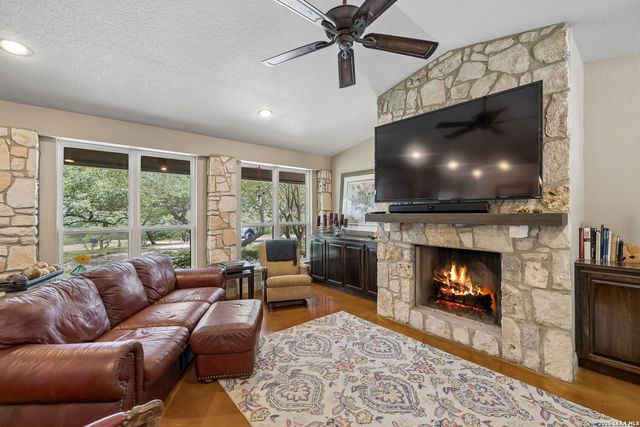 28155 BOERNE STAGE RD, Boerne, TX 78006