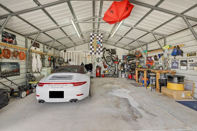 28155 BOERNE STAGE RD, Boerne, TX 78006