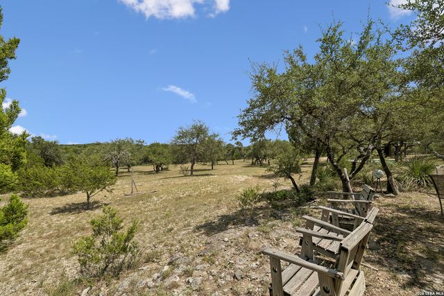 28155 BOERNE STAGE RD, Boerne, TX 78006