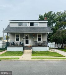 13 DUBOIS AVE, Woodbury, NJ 08096
