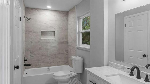 5678 Deerfield Court, South Fulton, GA 30349