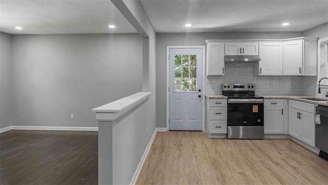5678 Deerfield Court, South Fulton, GA 30349